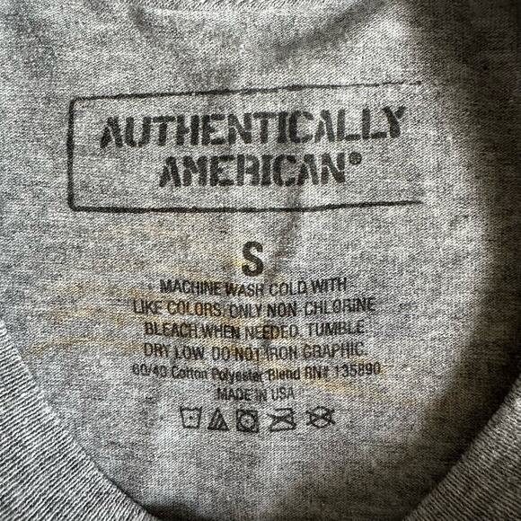 💥Authentically American Preds Select hockey Club T-shirt, Small, Gray Nashville - Picture 5 of 7